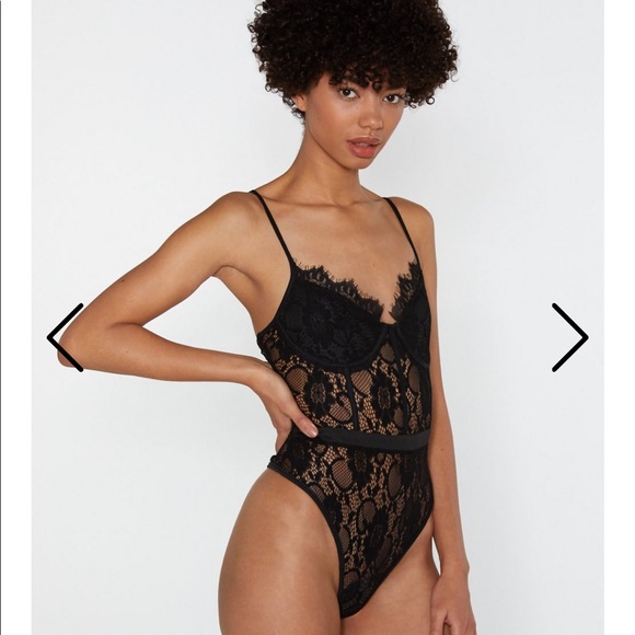 Nasty gal “You’ve got a way with me bodysuit” - Picture 2 of 3
